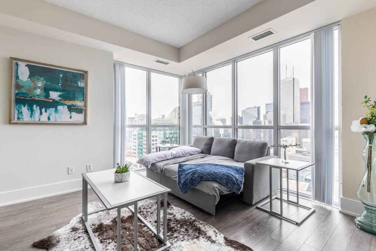 Stunning Views Of Downtown - Luxury High Rise With King Bed! Villa Toronto Exterior photo