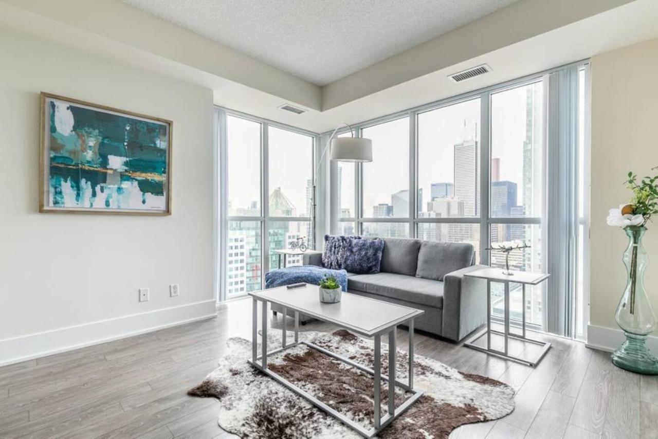 Stunning Views Of Downtown - Luxury High Rise With King Bed! Villa Toronto Exterior photo